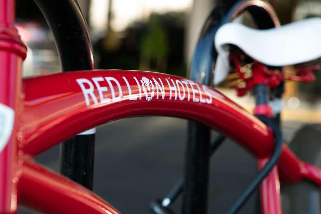 Red Lion Hotel Redding Bekvämligheter bild