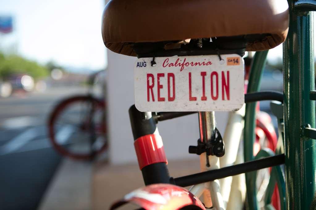 Red Lion Hotel Redding Bekvämligheter bild